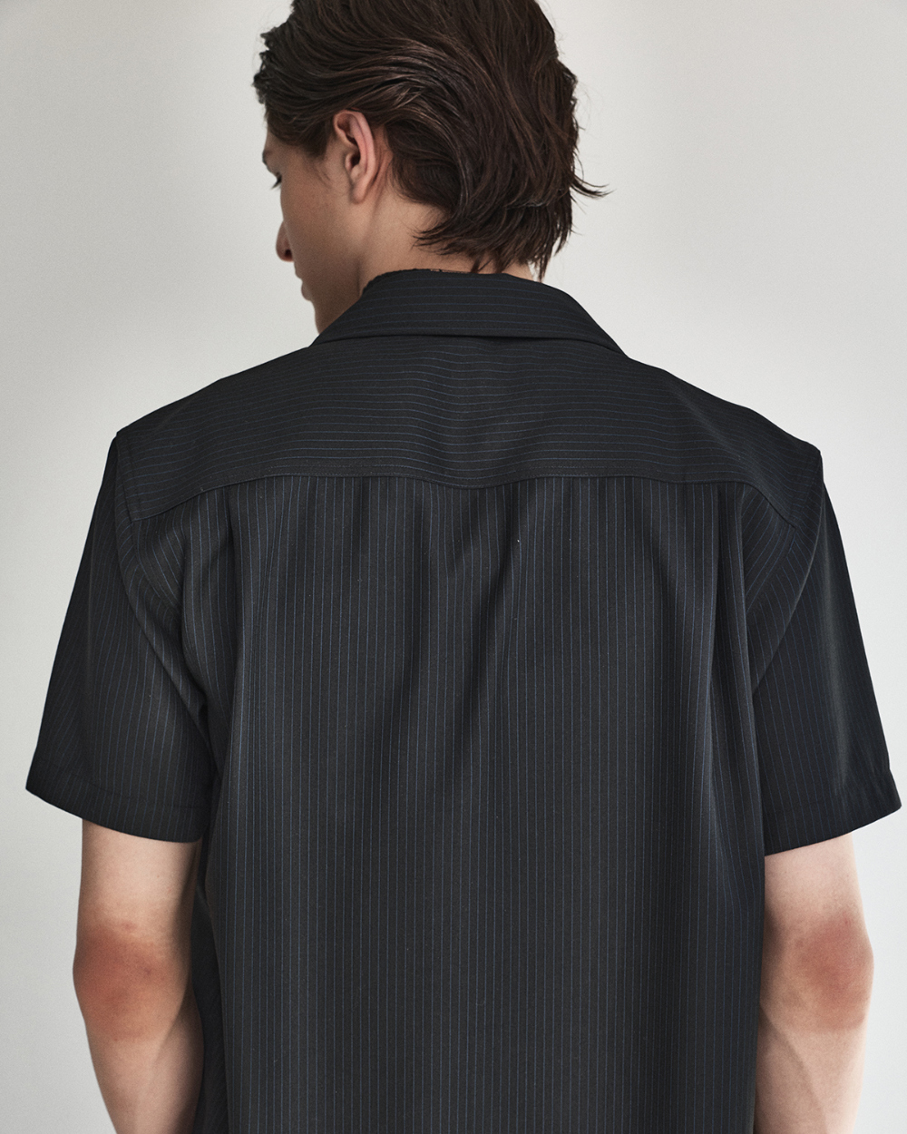 [kineto]t Refined Wool Stripe Shir_Black