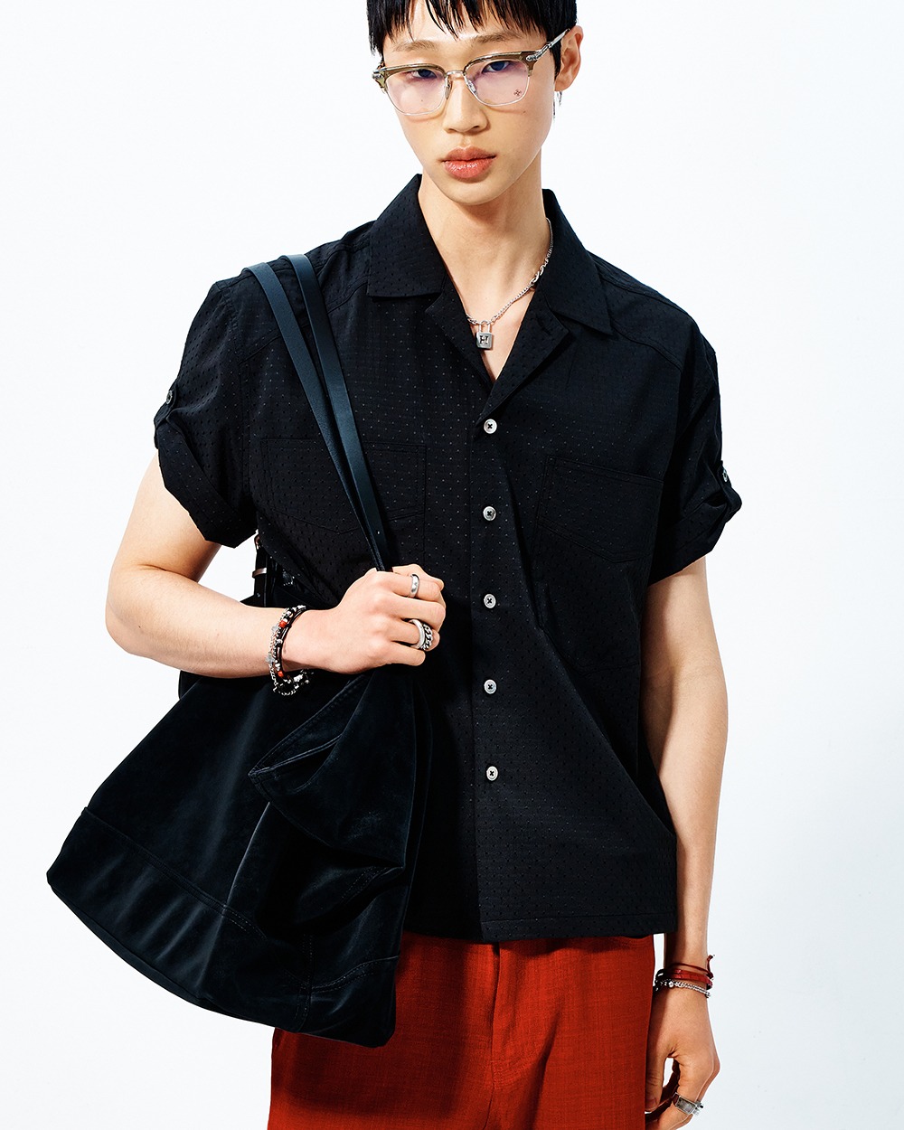 [HALEINE] TEXTURED DOT OPEN COLLAR SHIRT BLACK (XT210)