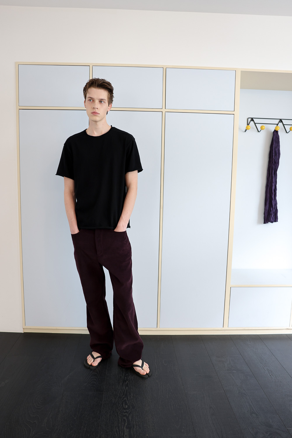 [ANYTIME LOREAK] YUCCA RAW-EDGE HALF KNIT - BLACK