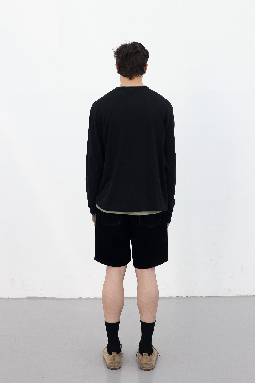 [ANYTIME LOREAK] CAMELLIA LAYERED TEE - KHAKI/BLACK