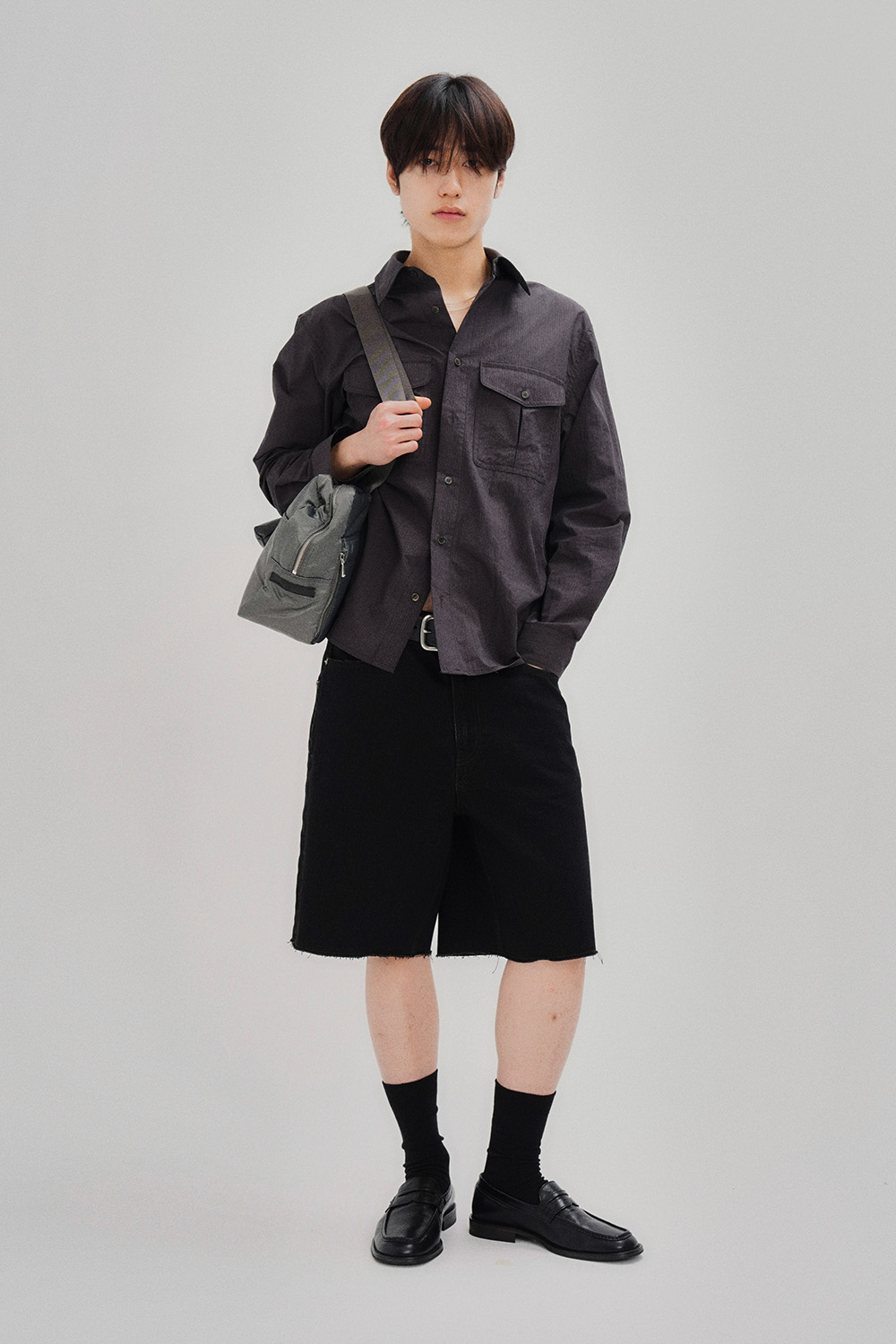[SENTES] 컷오프 데님 하프팬츠 워시드 블랙