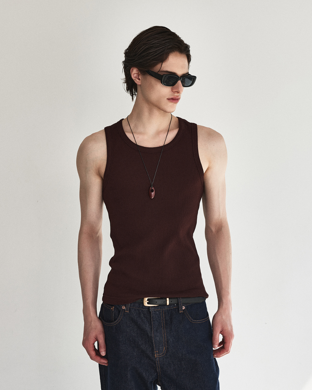 [kineto] Sleek Ribbed Sleeveless Top_Brown