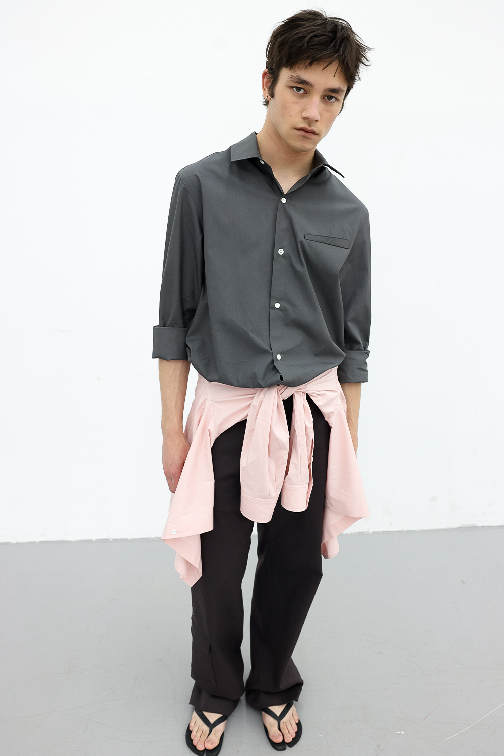 [ANYTIME LOREAK] FREESIA BLOOM SHIRT - CHARCOAL