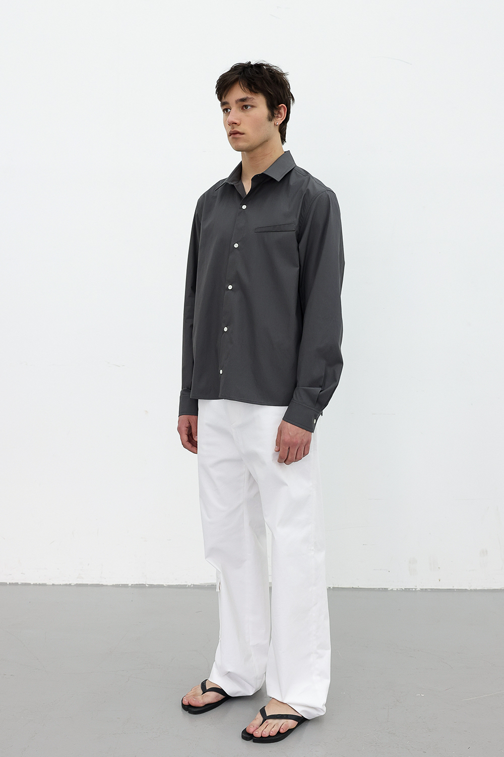[ANYTIME LOREAK] FREESIA BLOOM SHIRT - CHARCOAL