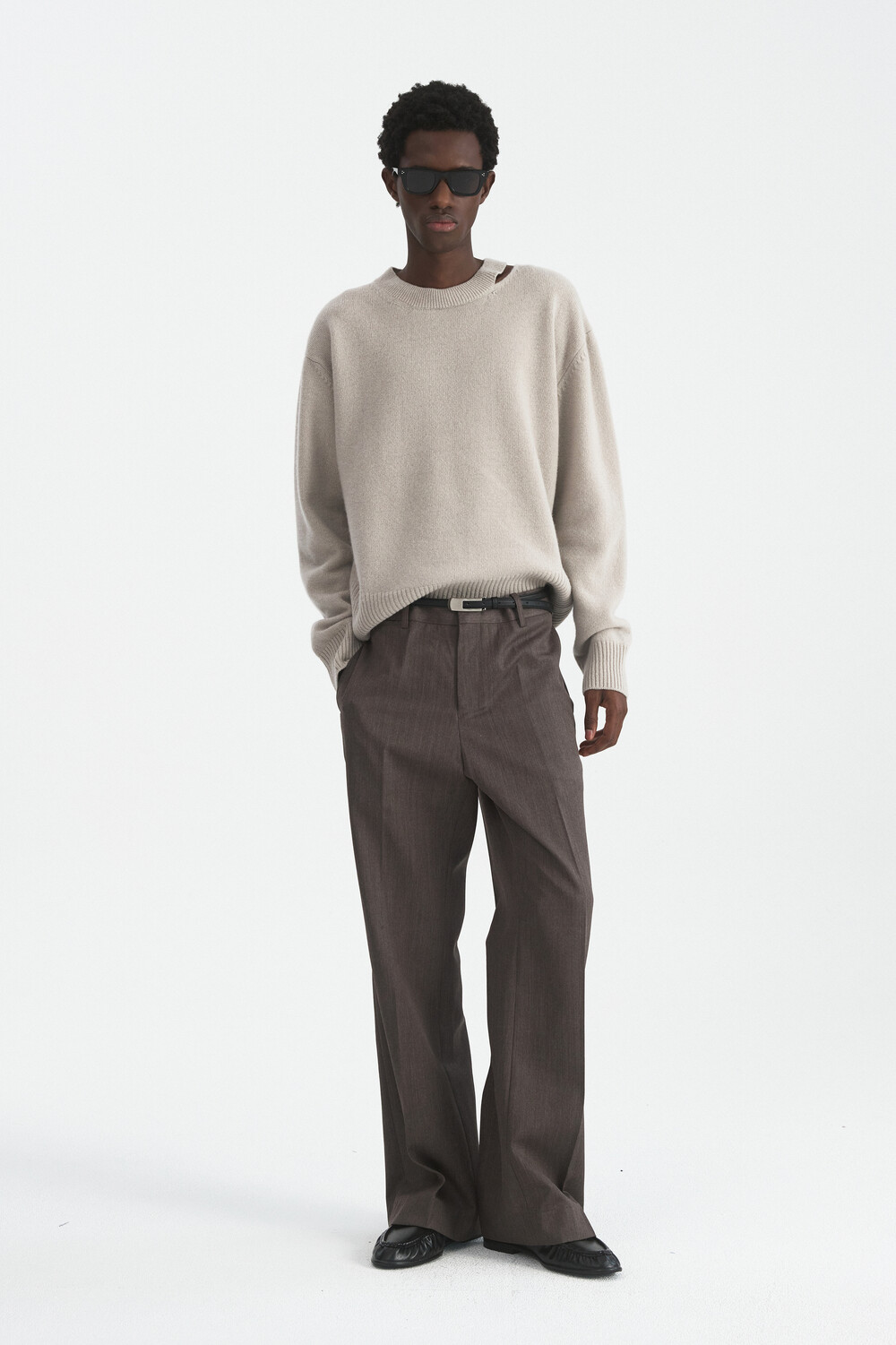 [WINDER] SLIT MERINO WOOL SWEATER - GREY BEIGE