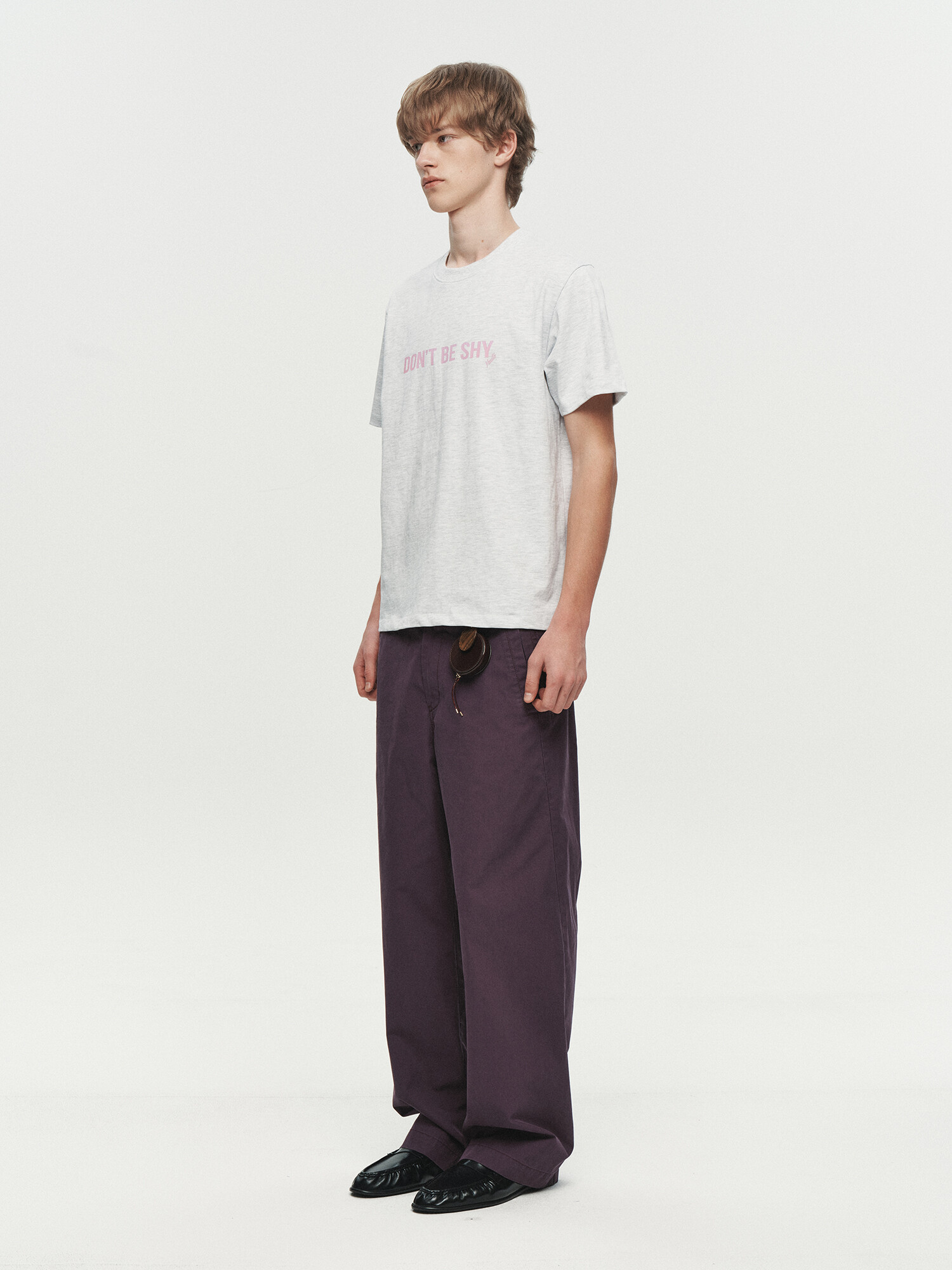 [HEUTE] CURVE LINE WIDE PANTS (PURPLE)