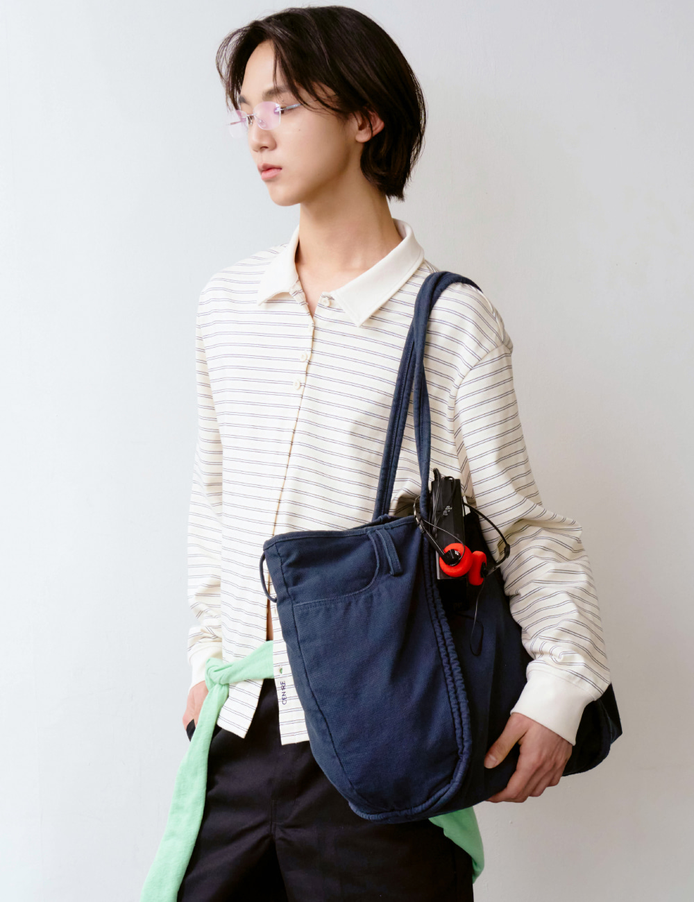 [GEN:RE] Archive Trouser Bag Navy