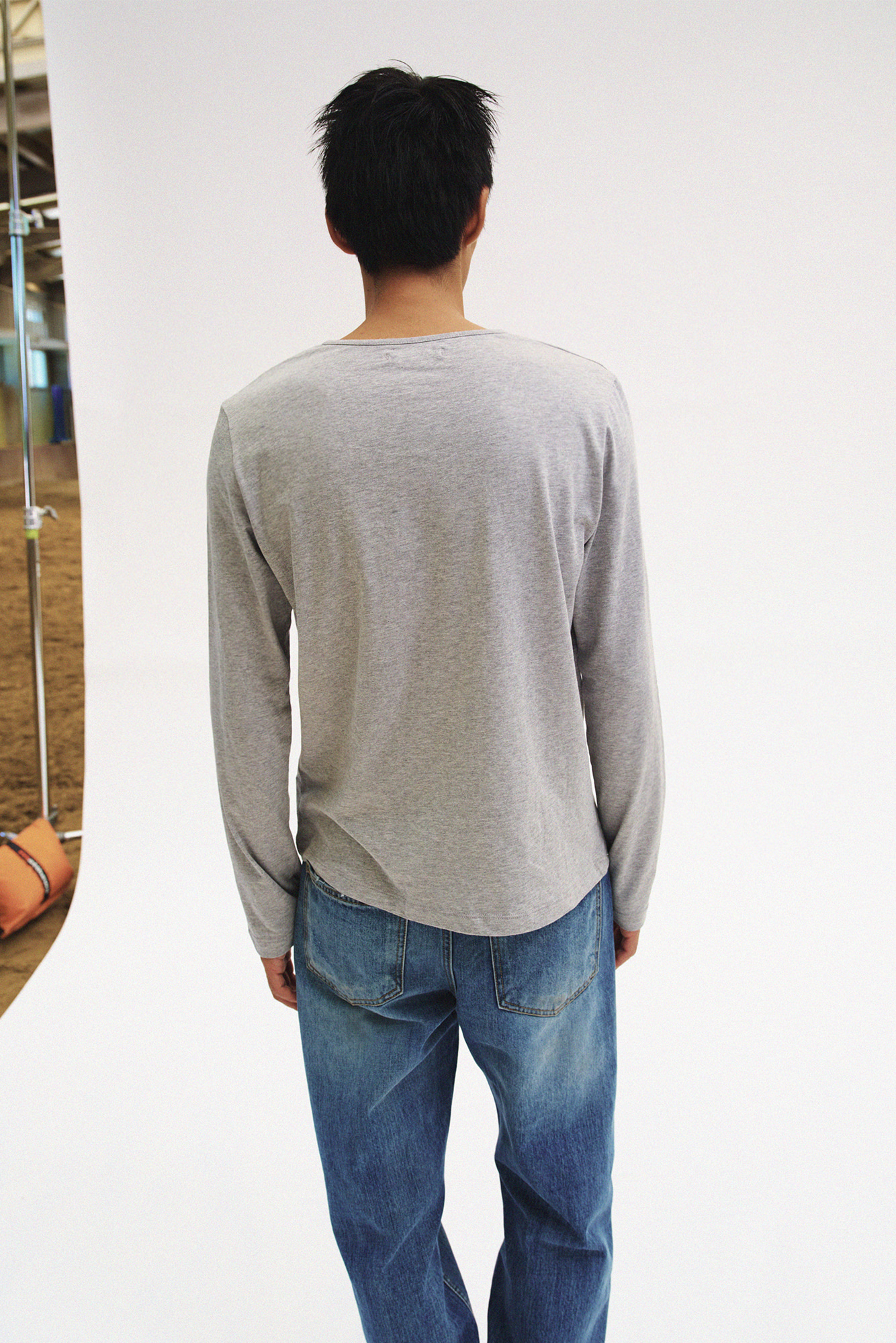 [SURFACE EDITION] DISCONNECT LONG SLEEVE TSHIRT GRAY