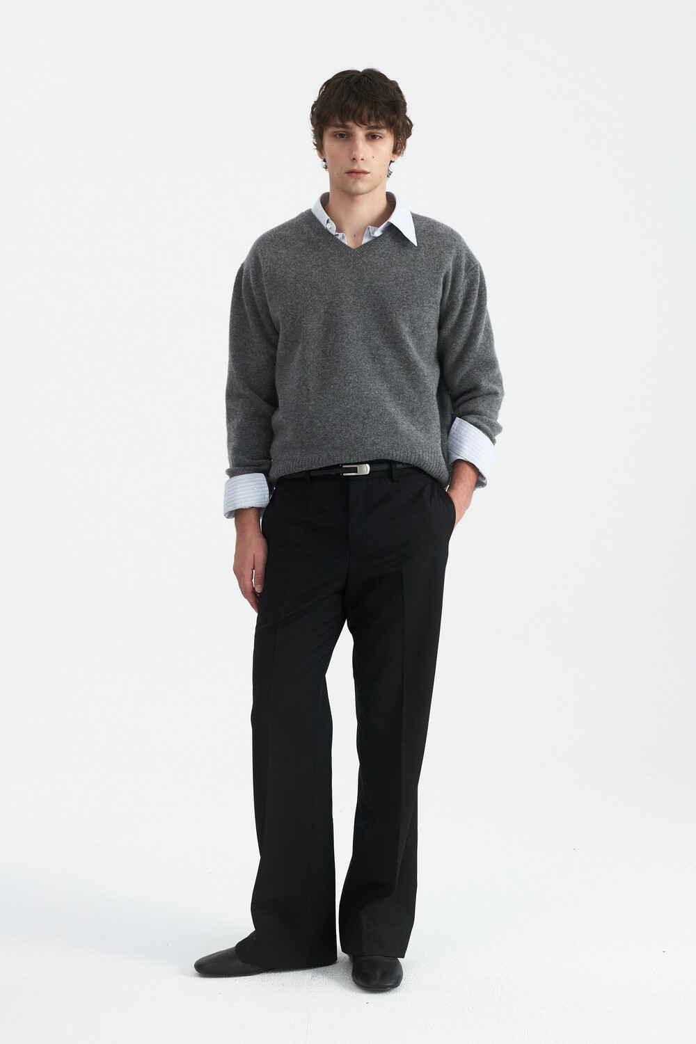 [WINDER] CONTOUR RIB WOOL V NECK SWEATER - MELANGE GREY