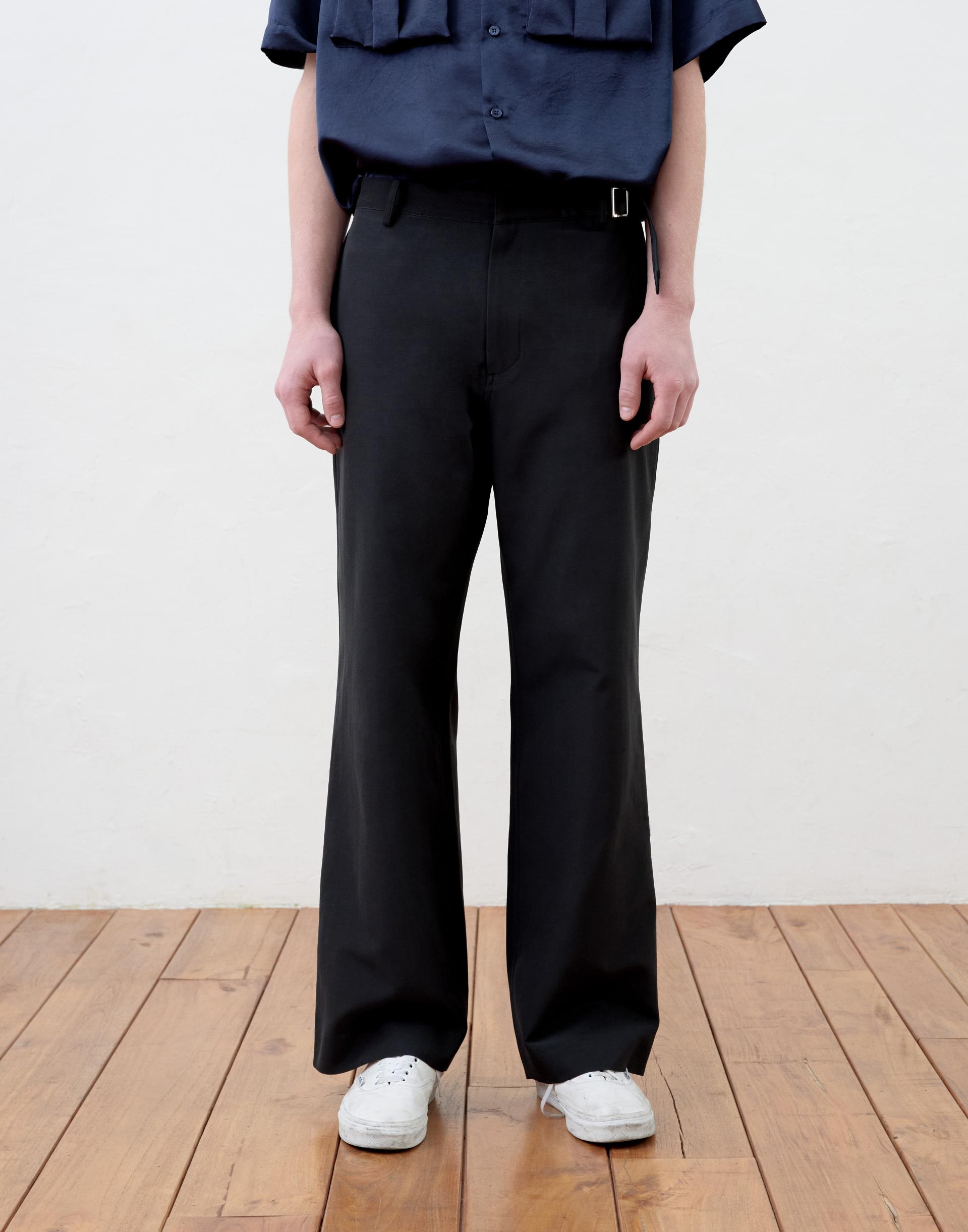 [MOOMYUNG] BOYISH TAILORED TROUSERS (BLACK)