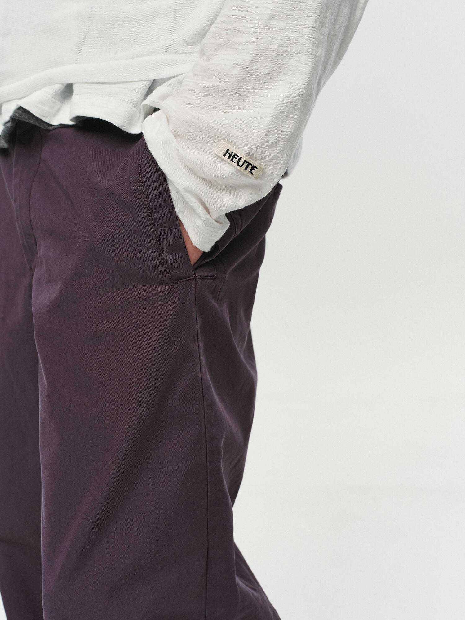 [HEUTE] BASE SLUB HENLEY NECK T-SHIRT (NAVY)