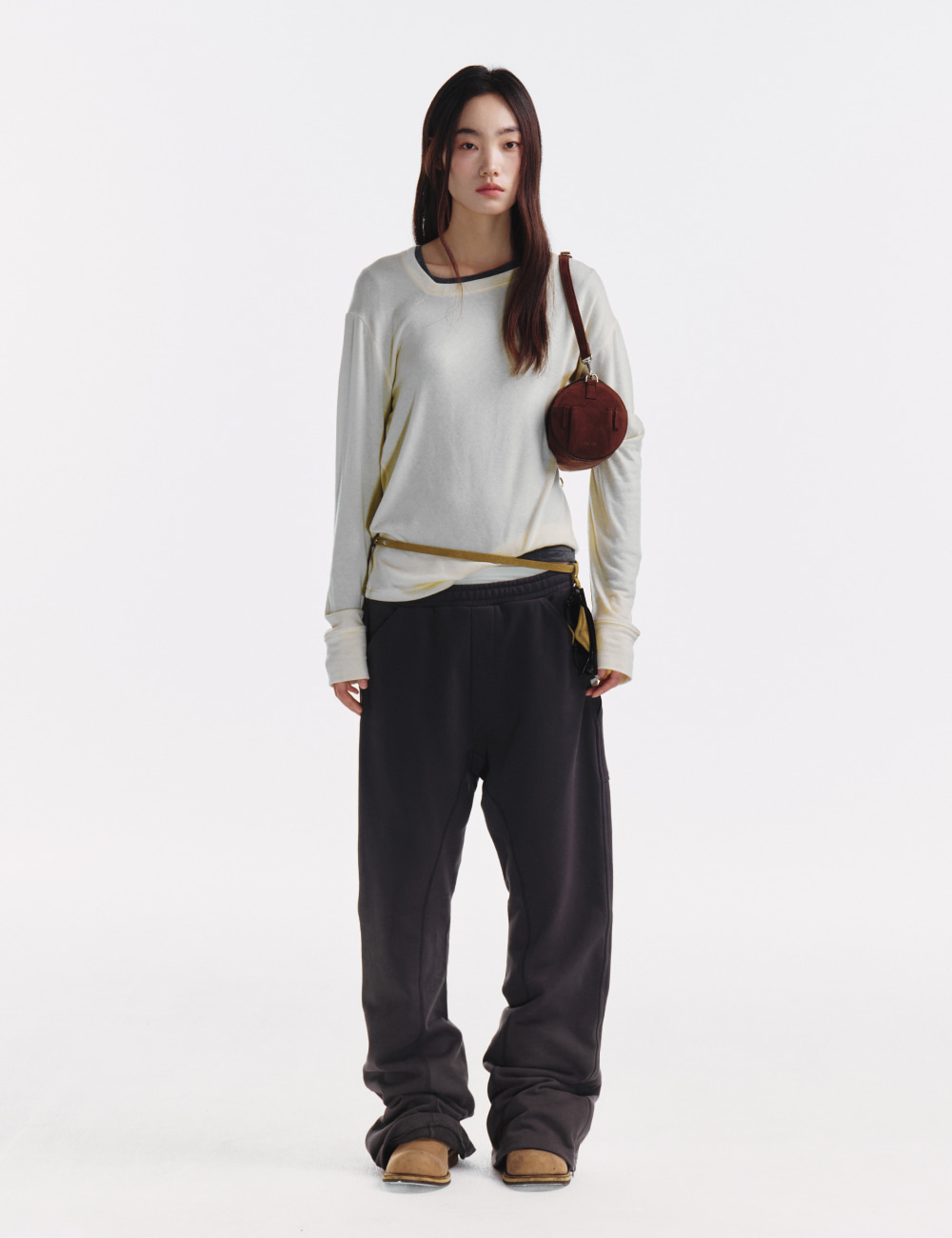 [GEN:RE] Archive Trouser Round Bag Brown