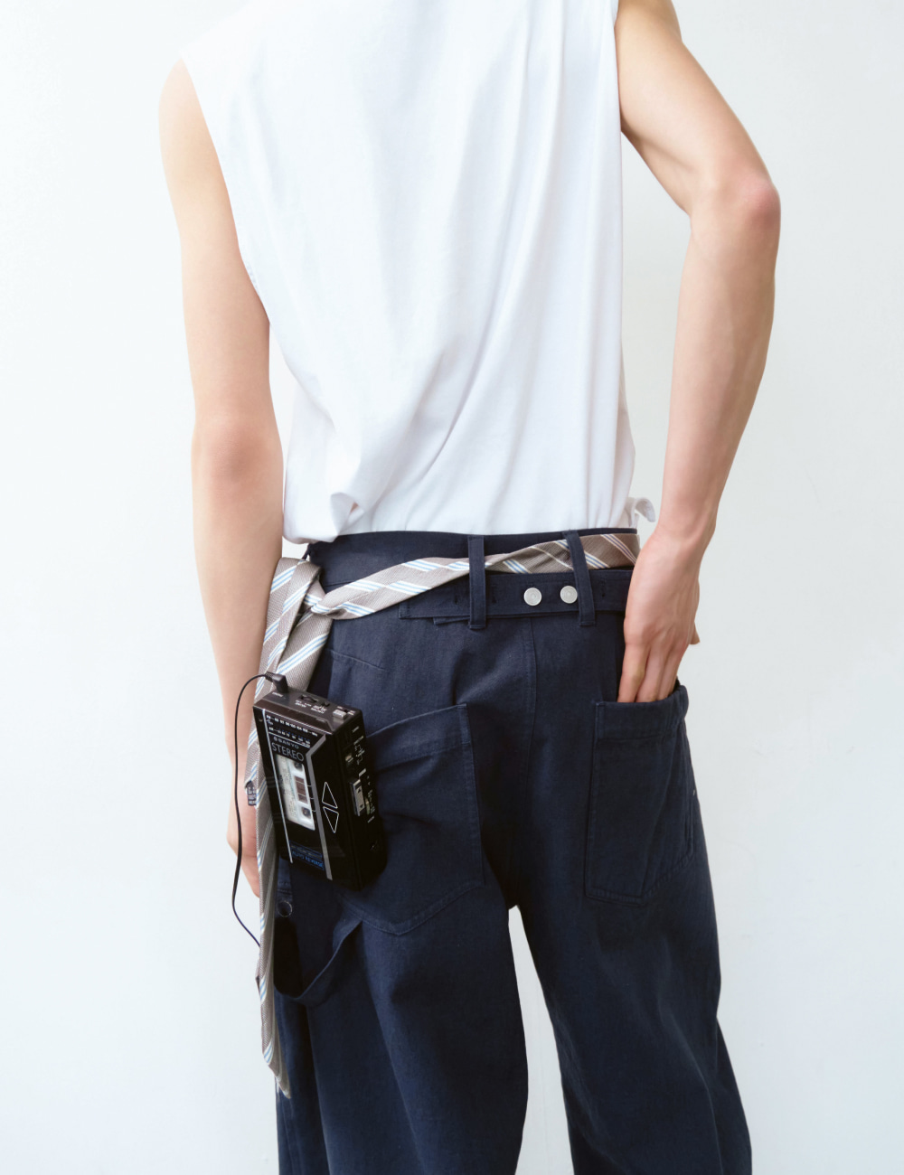 [GEN:RE] Arch Carpenter Chino Pants Navy