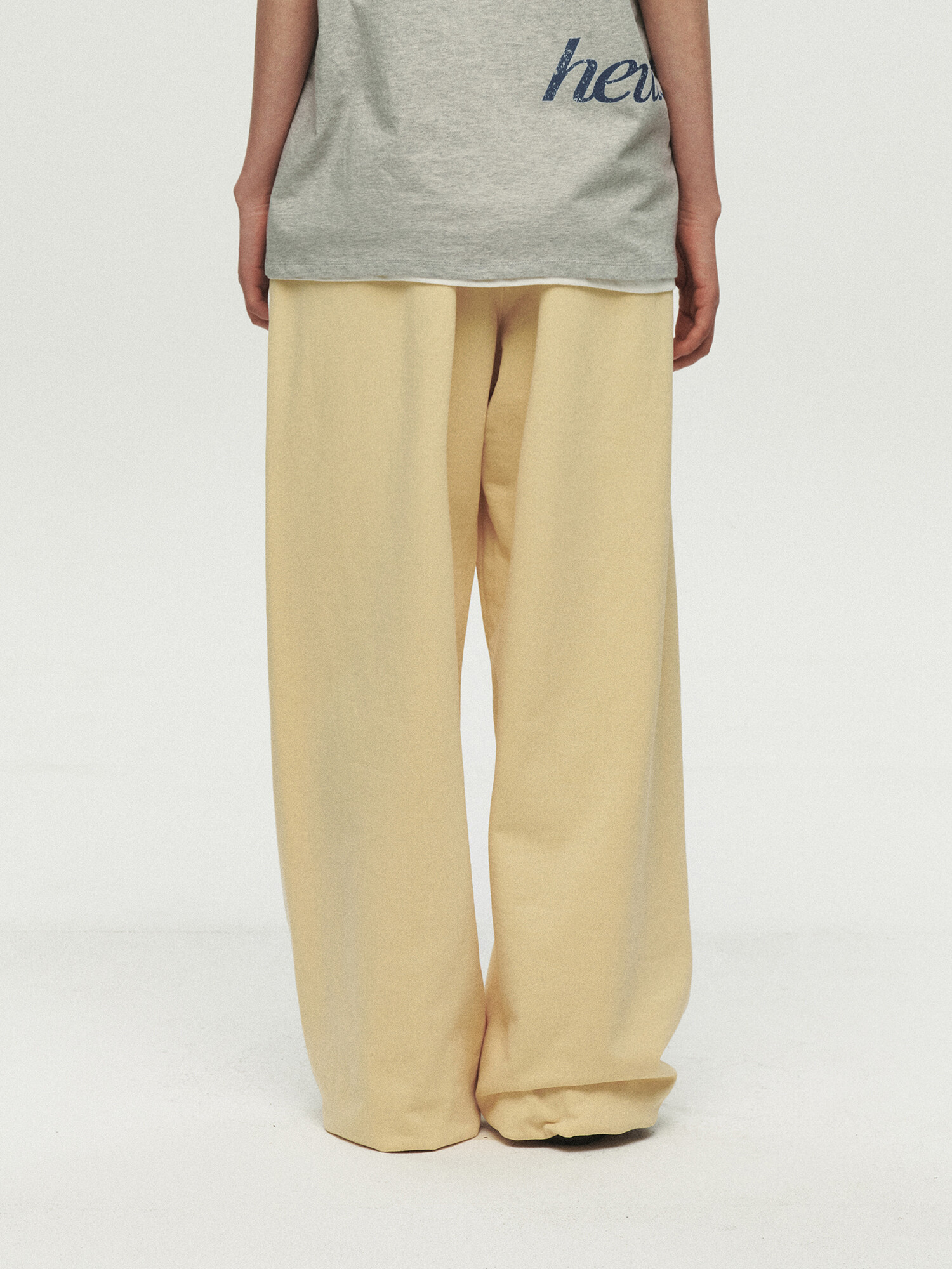 [HEUTE] STAY UP SWEATPANTS (YELLOW)