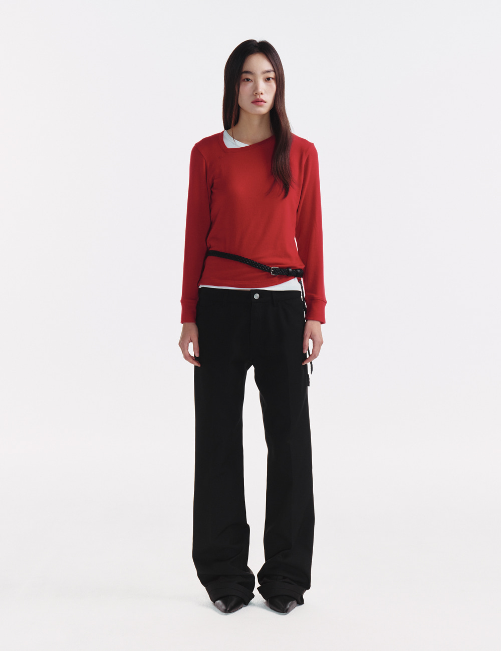 [GEN:RE] Pinched Neck Cut and Sew Wool Knit Red