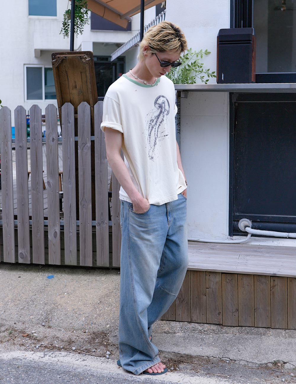 [GEN:RE] Distressed Lumen T-shirt