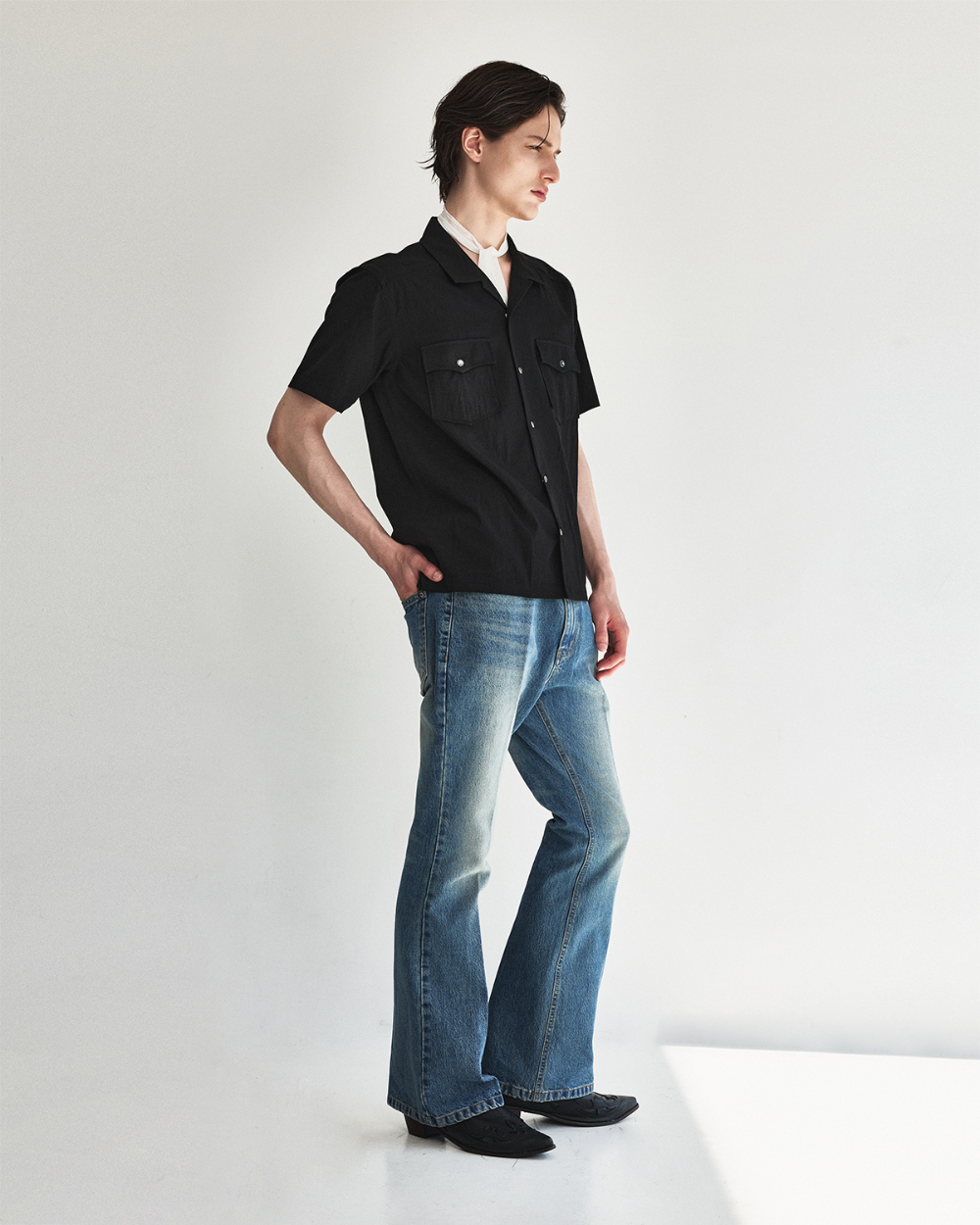 [kineto] Éclat Snap Open Collar Shirt_Black