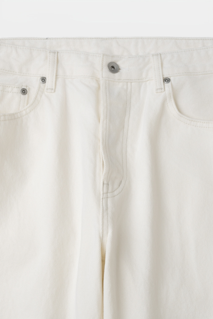 [KANGJUNGSEOK] DENIM PANTS TYPE 04 IVORY