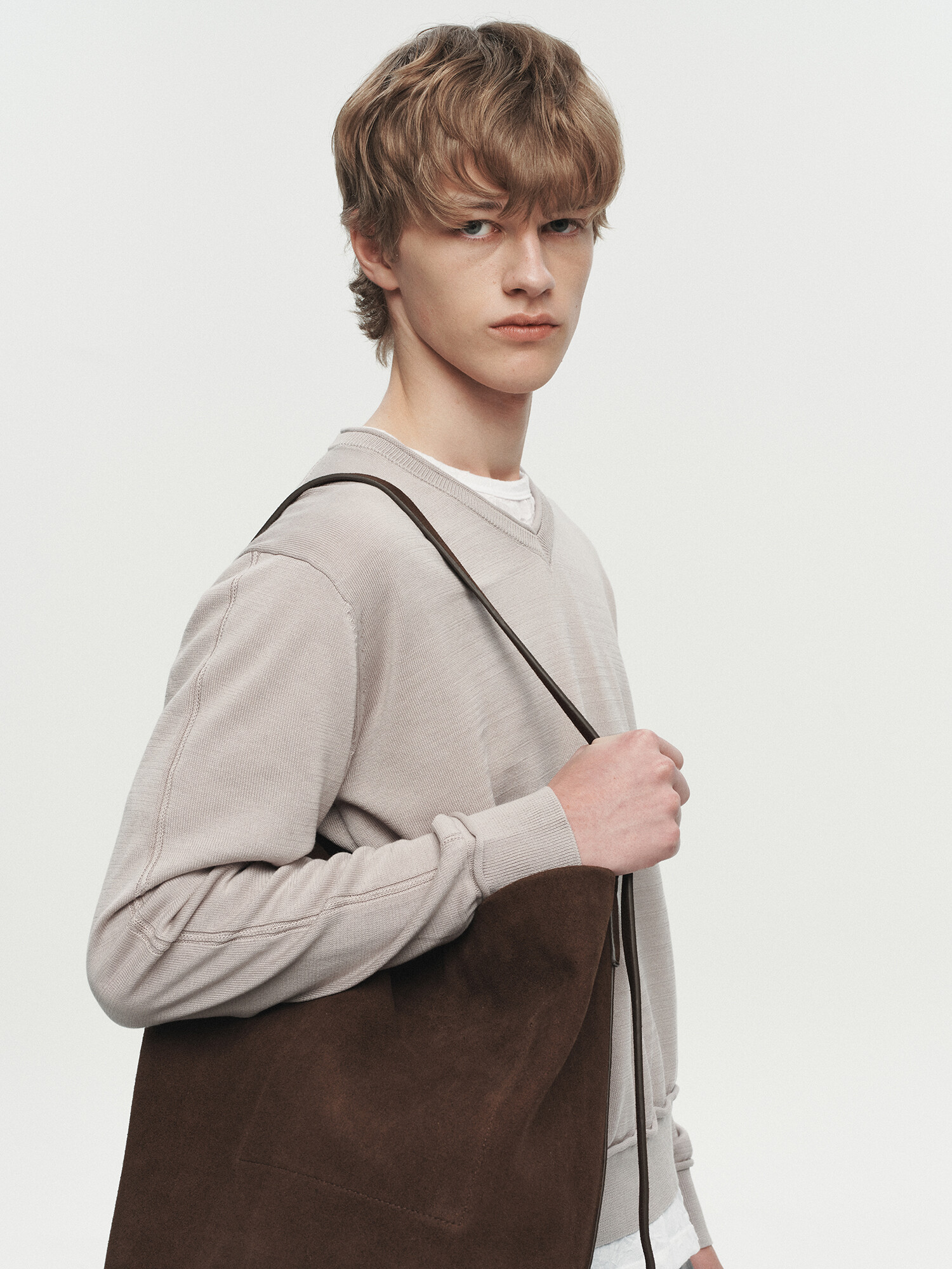 [HEUTE] NIEL COTTON V-NECK KNIT (L/GREY)