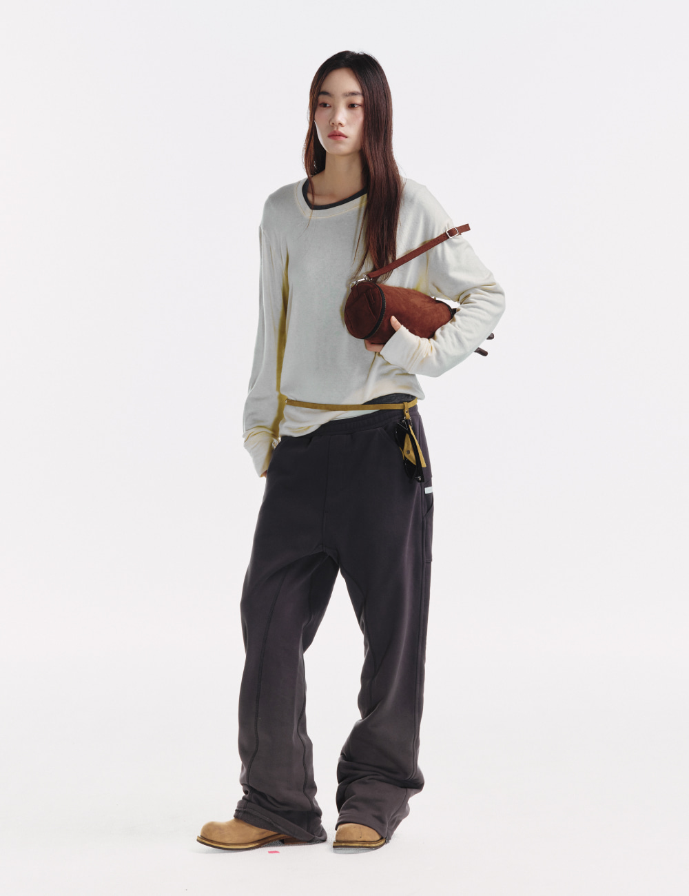 [GEN:RE] Archive Trouser Round Bag Brown