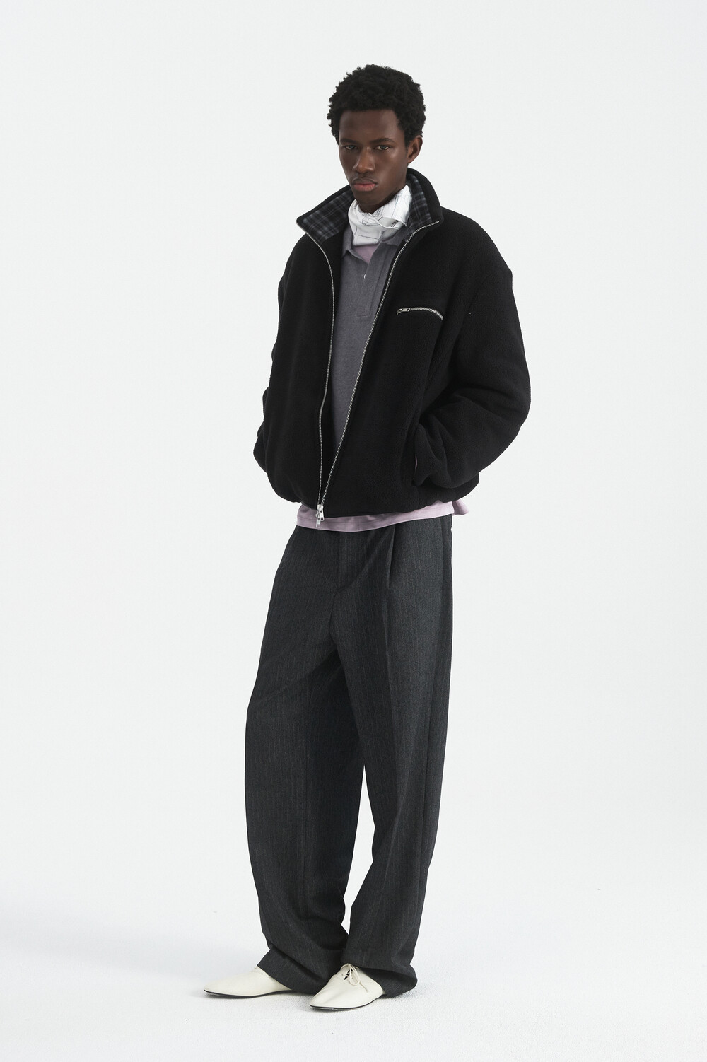 [WINDER] COLLAR CONTRAST FLEECE JUMPER - BLACK