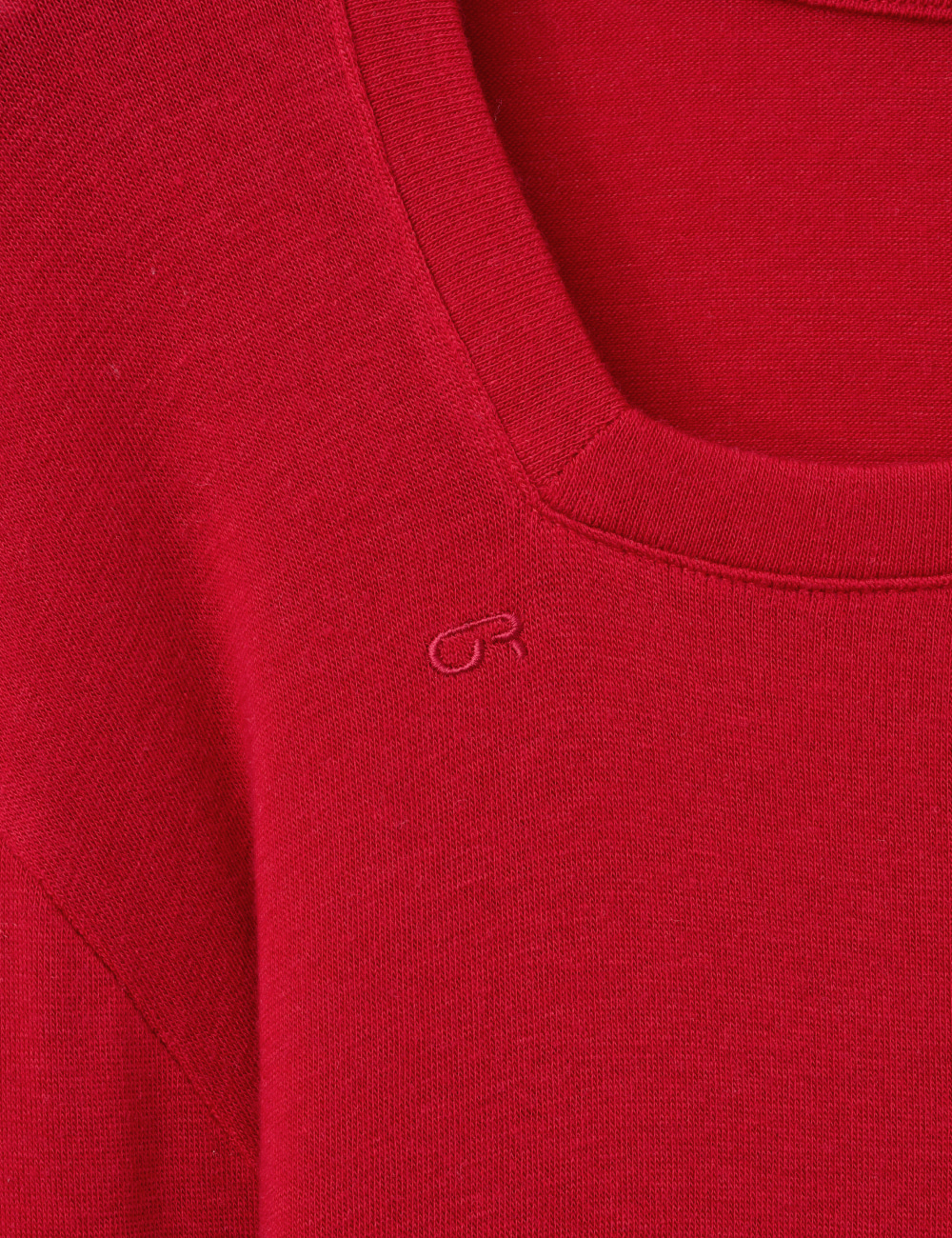 [GEN:RE] Pinched Neck Cut and Sew Wool Knit Red