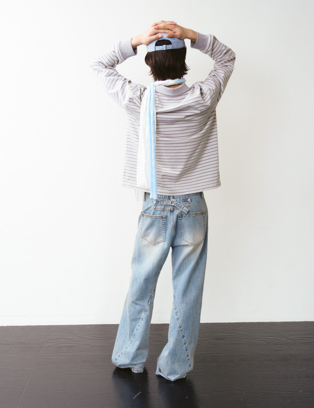 [GEN:RE] Contour Semi Flare Denim Pants Light Blue