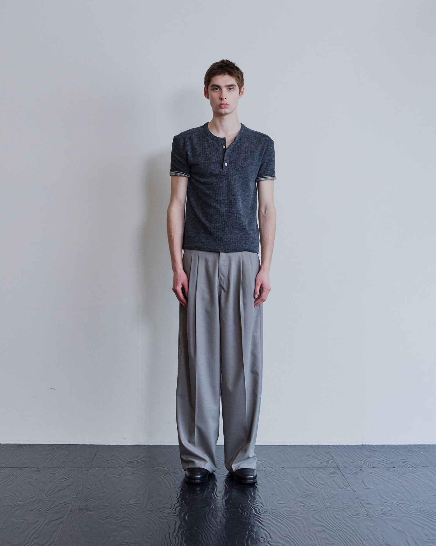 [WAVINESS] Ribbed Layered Henley-Neck T-shirts - Charcoal
