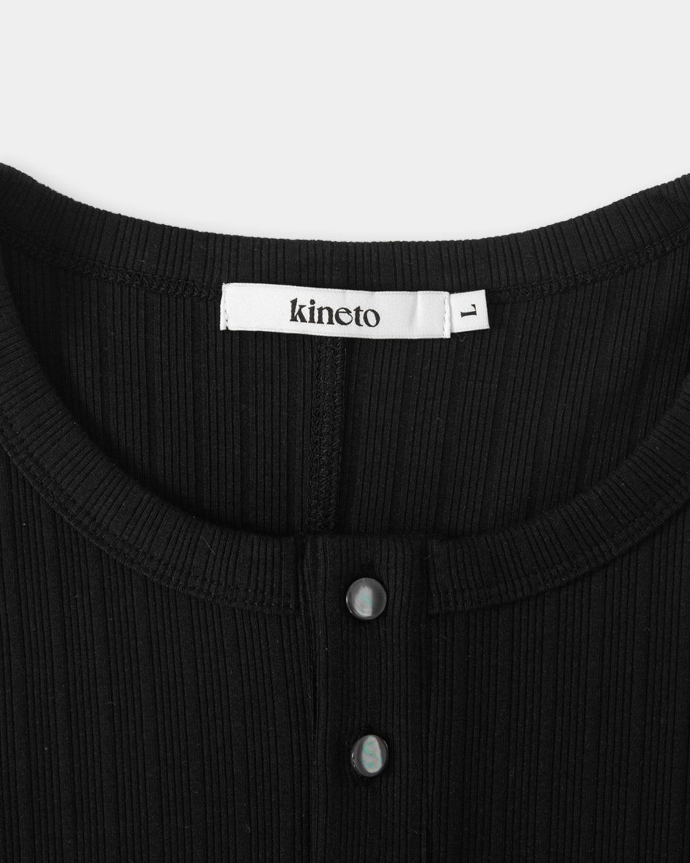 [kineto] Fine Cotton Ribbed Henley Top_Black