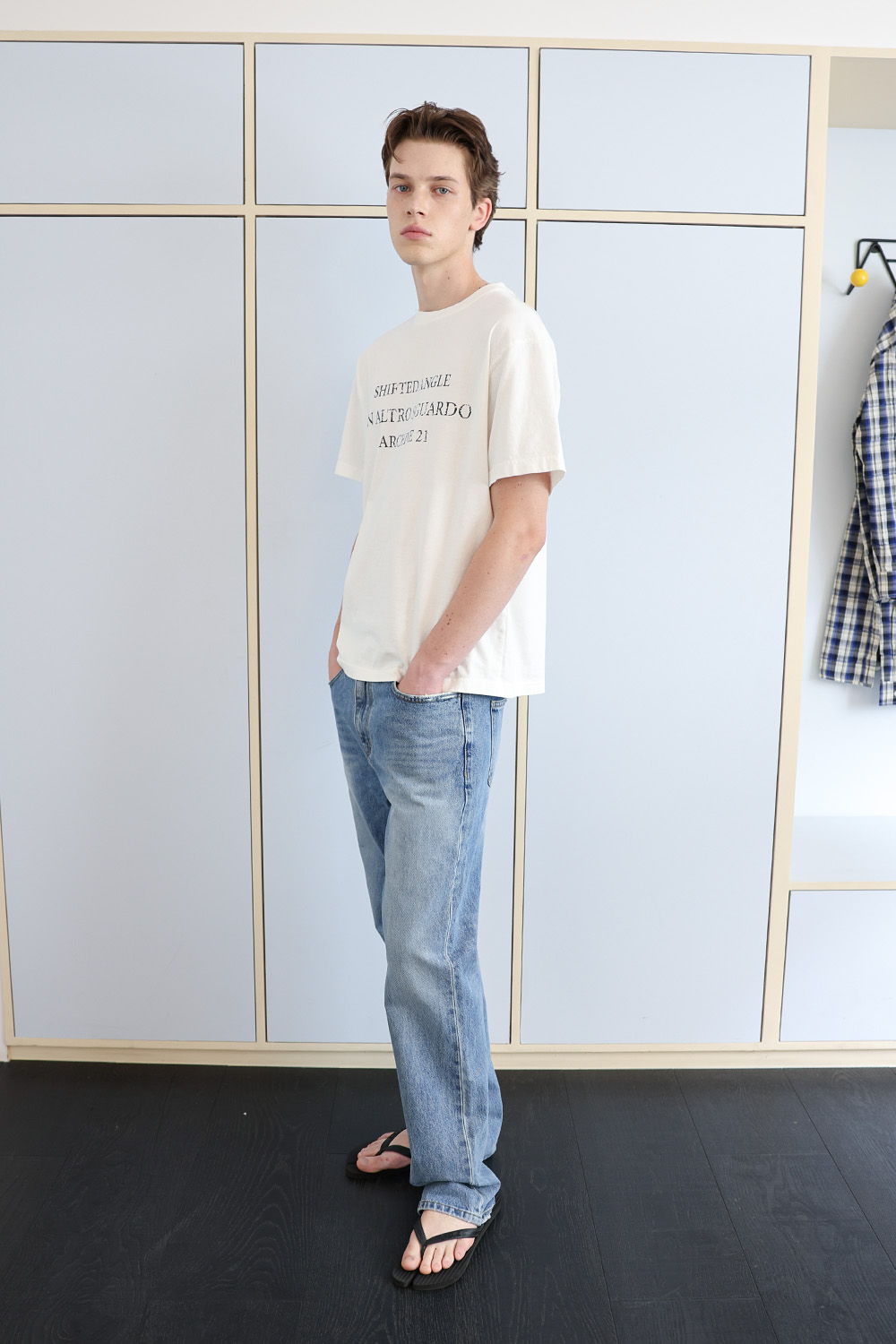 [ANYTIME LOREAK] SEDUM WASHED HALF T-SHIRT - WHITE