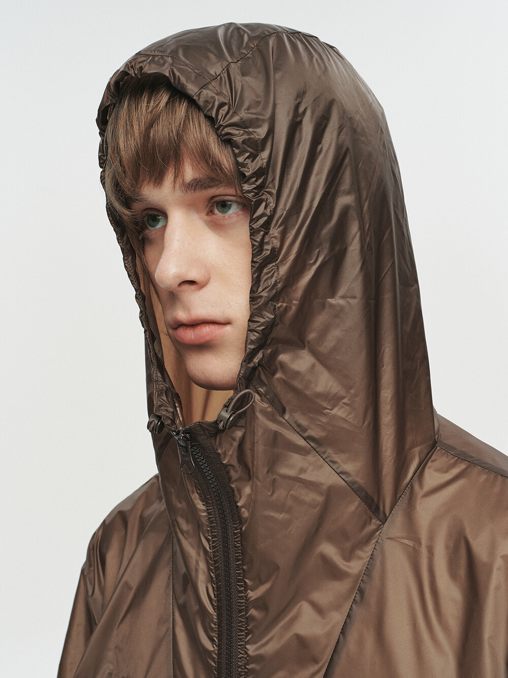 [HEUTE] KADE SHEER HOODED JACKET (BROWN)