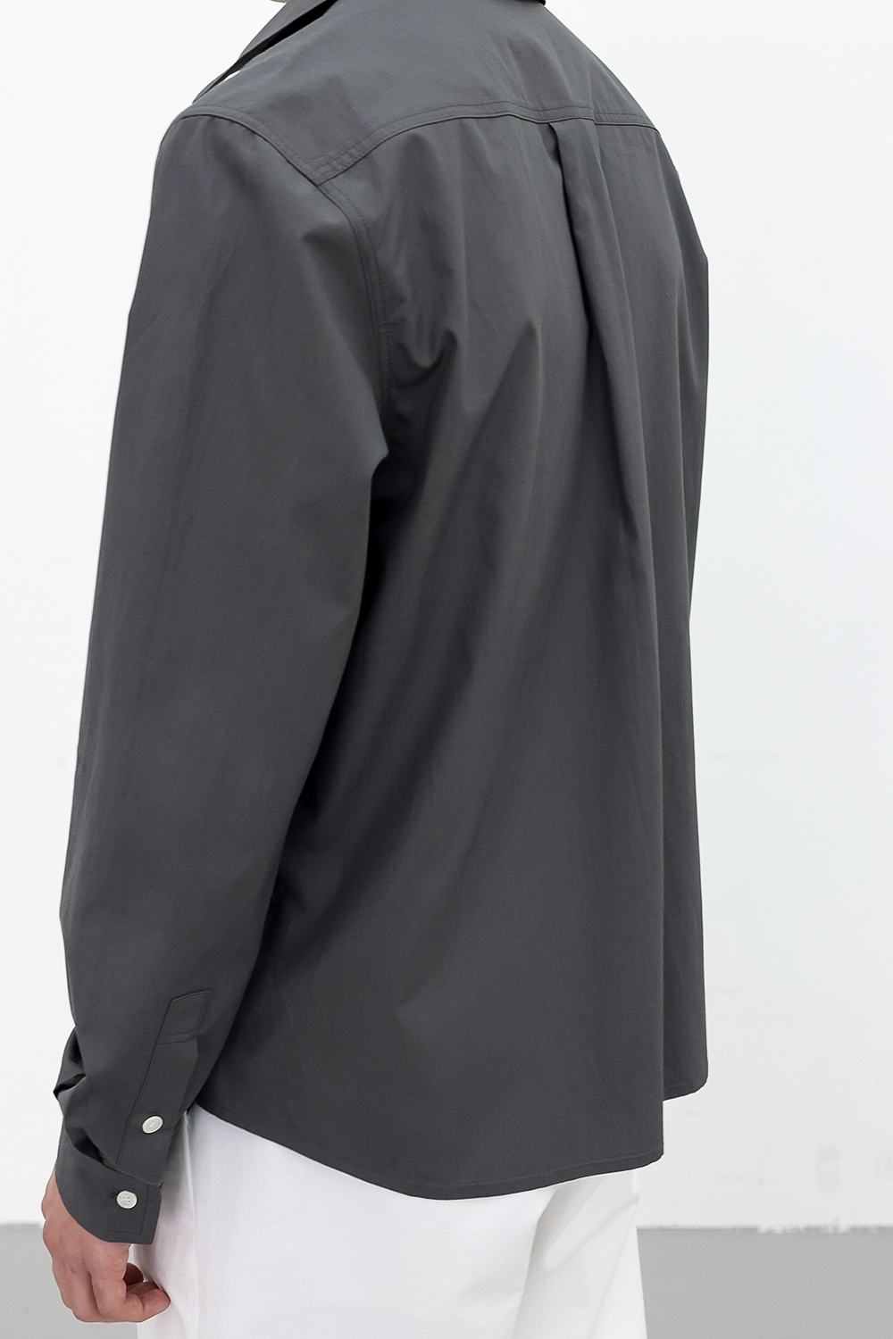 [ANYTIME LOREAK] FREESIA BLOOM SHIRT - CHARCOAL