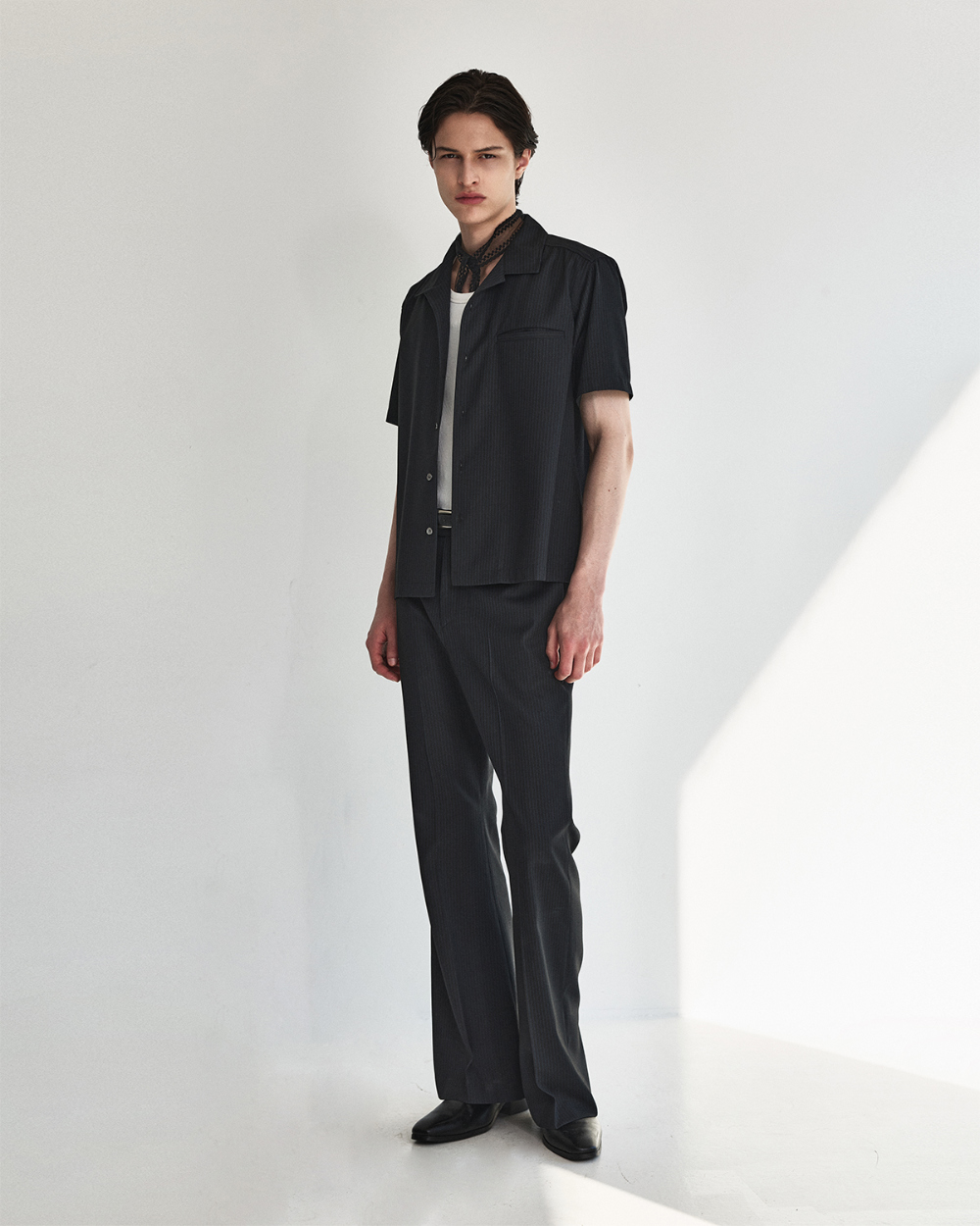 [kineto]t Refined Wool Stripe Shir_Black