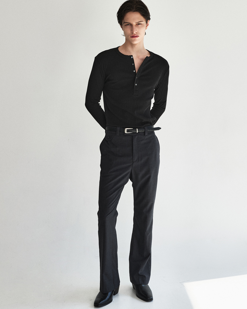 [kineto] Fine Cotton Ribbed Henley Top_Black