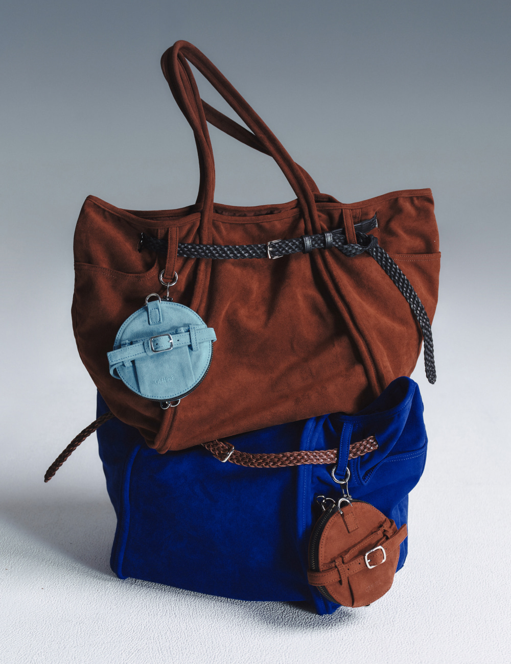 [GEN:RE] Archive Trouser Round Bag Brown
