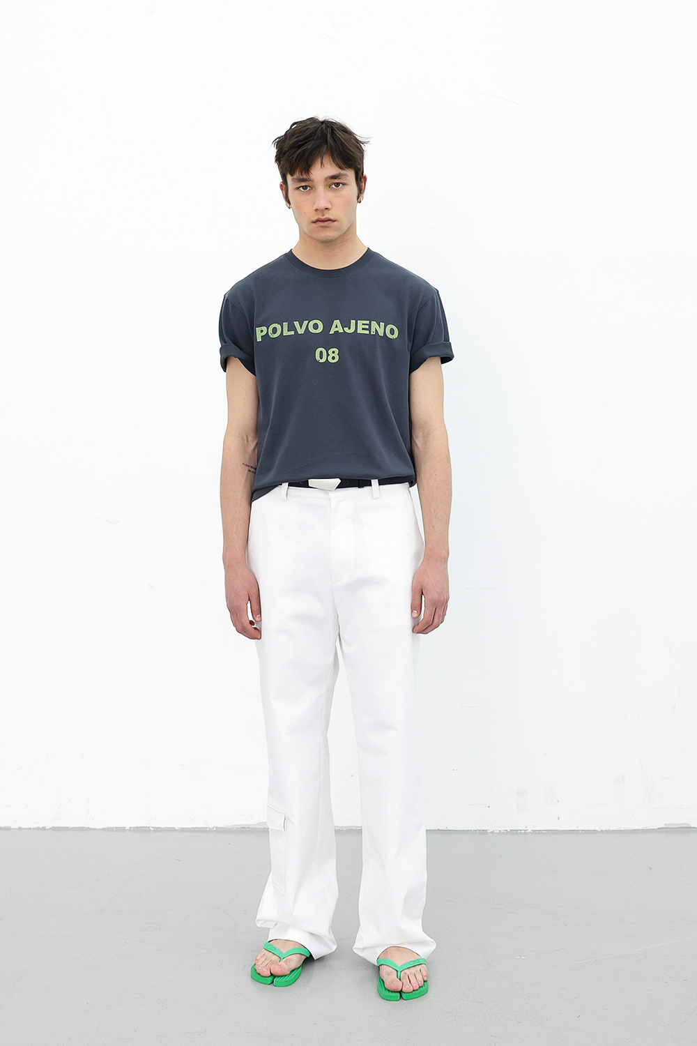 [ANYTIME LOREAK] PRIMROSE HALF TEE - CHARCOAL