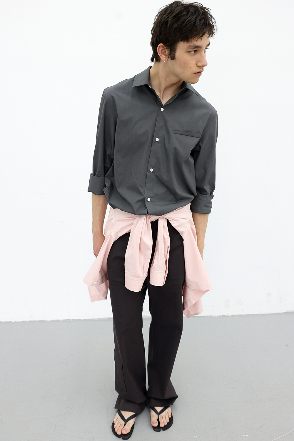 [ANYTIME LOREAK] FREESIA BLOOM SHIRT - CHARCOAL