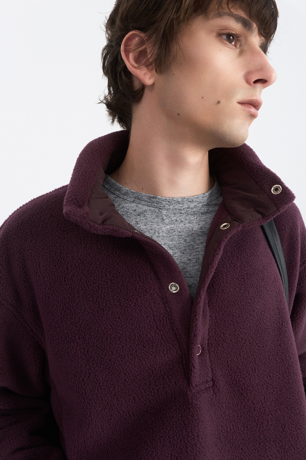 [WINDER] RING SNAP FLEECE PULL OVER - PLUM