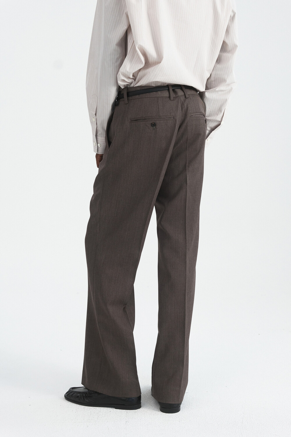 [WINDER] CORE WOOL SEMI-FLARED TROUSERS - MELANGE TAUPE