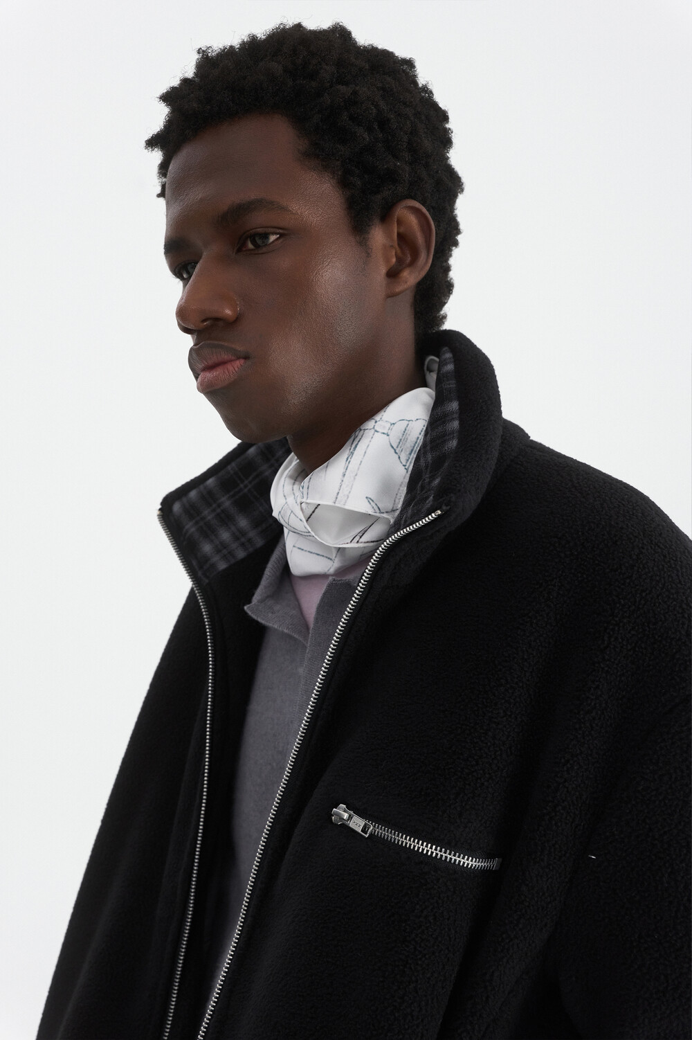 [WINDER] COLLAR CONTRAST FLEECE JUMPER - BLACK
