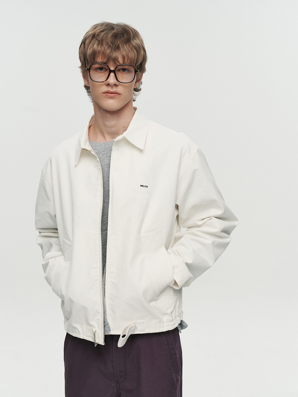 [HEUTE] MARTIN STRUCTURED BOMBER JACKET (OFF WHITE)