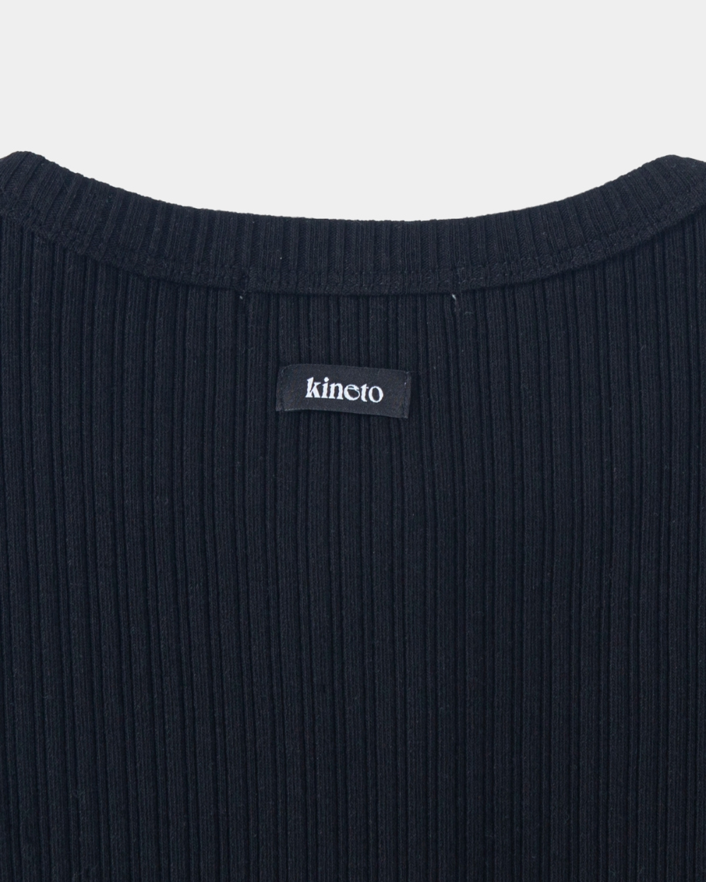[kineto] Wale Cotton Henley Neck Top_Black