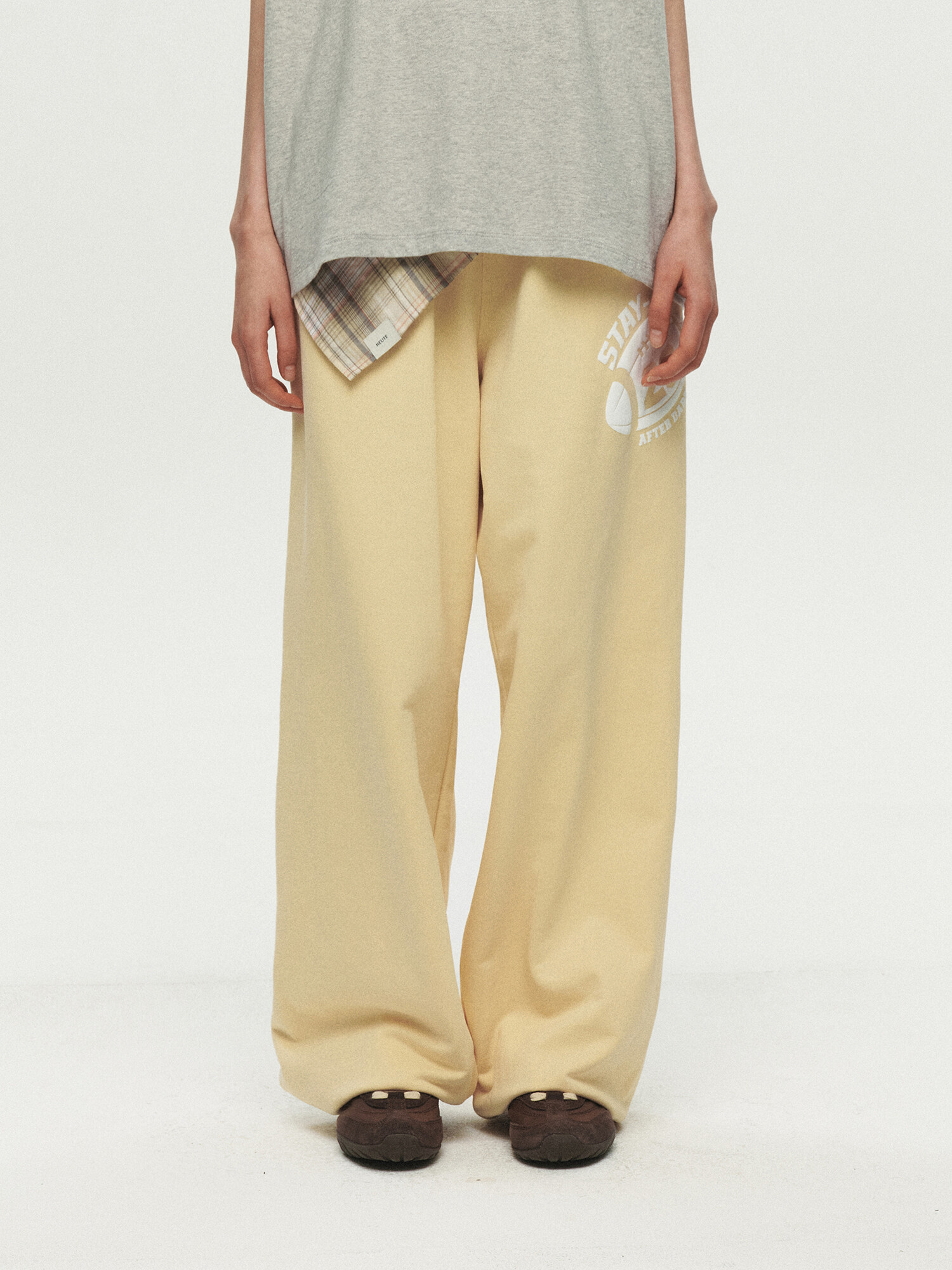 [HEUTE] STAY UP SWEATPANTS (YELLOW)