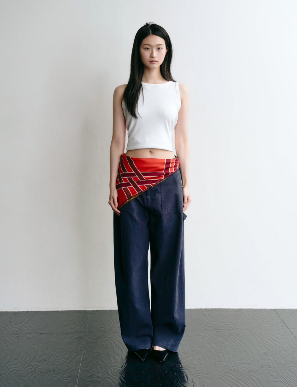 [GEN:RE] Arch Carpenter Chino Pants Navy