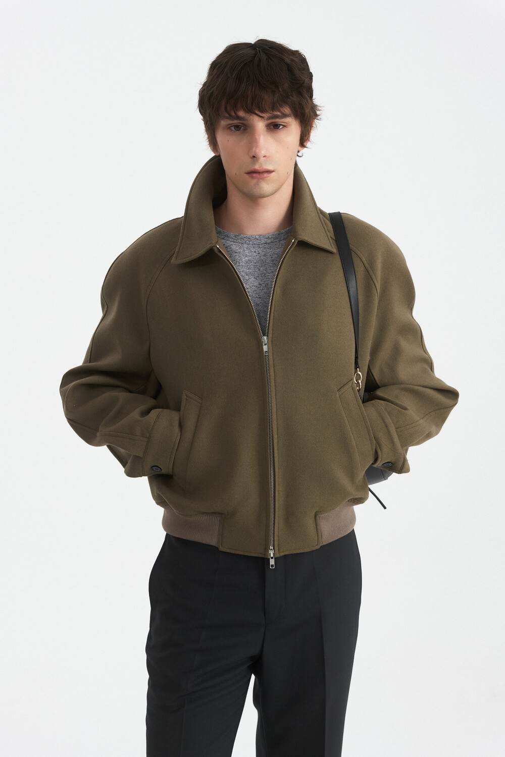 [WINDER] RAGLAN WOOL CROP BLOUSON - TAUPE BROWN