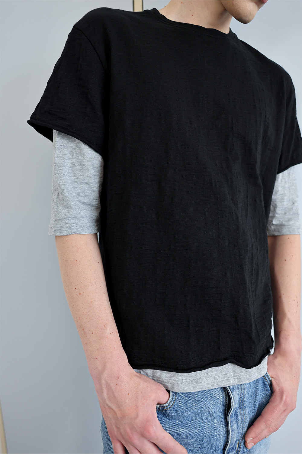 [ANYTIME LOREAK] FADE SLUB HALF T-SHIRT - BLACK