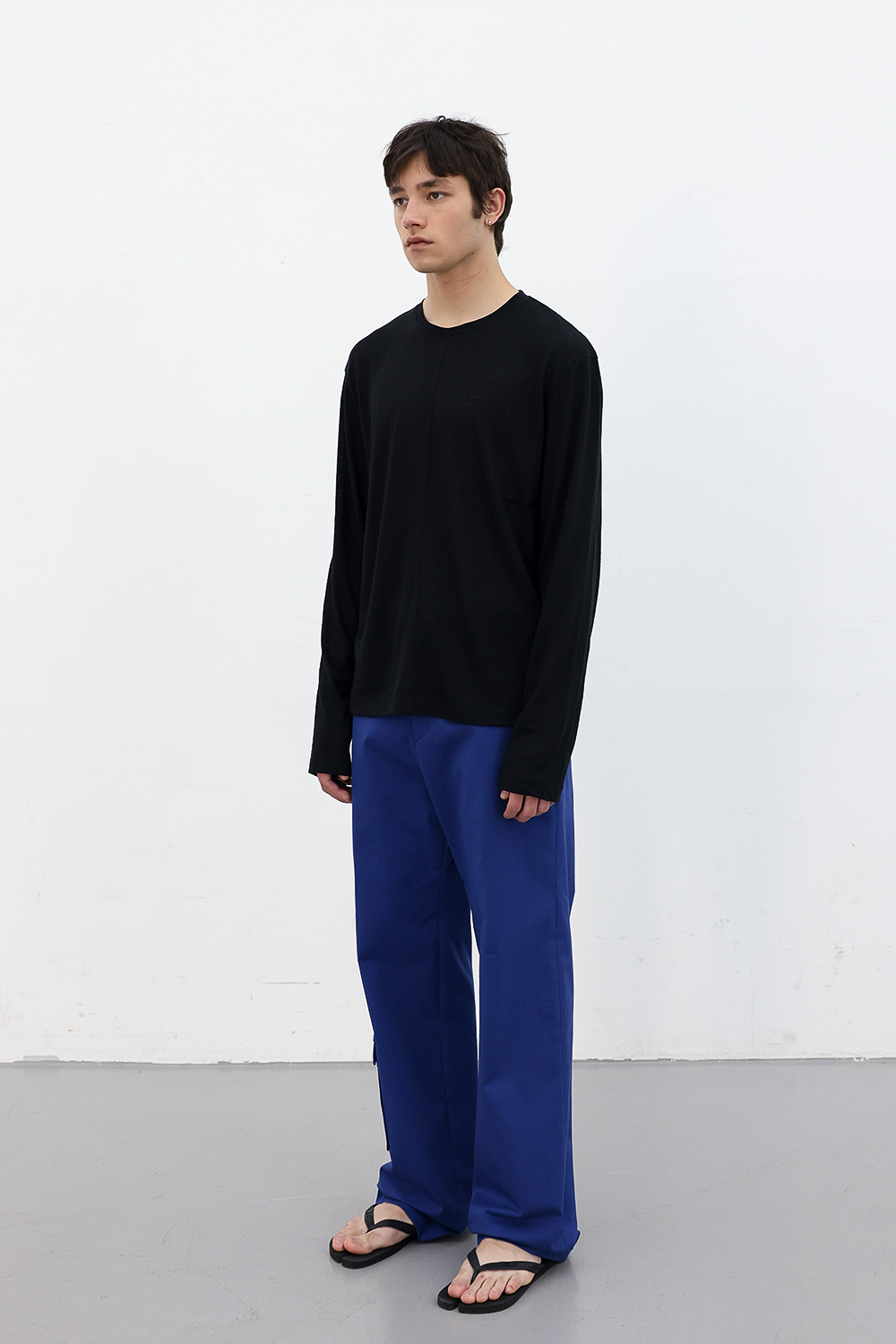 [ANYTIME LOREAK] CAMELLIA LAYERED TEE - KHAKI/BLACK