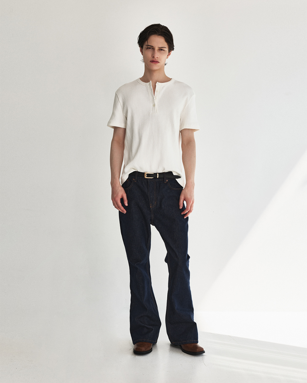 [kineto] Wale Cotton Henley Neck Top_White