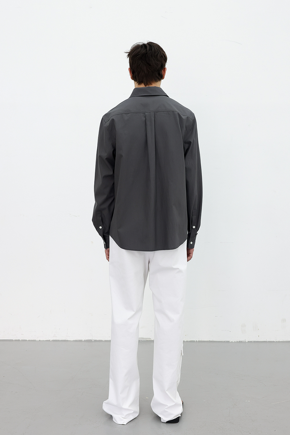 [ANYTIME LOREAK] FREESIA BLOOM SHIRT - CHARCOAL