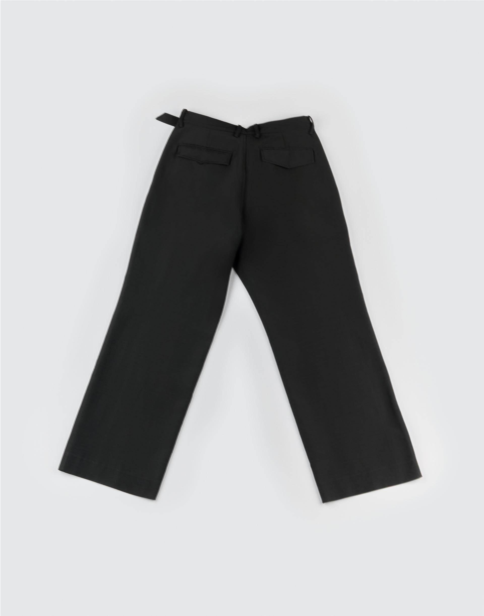 [MOOMYUNG] BOYISH TAILORED TROUSERS (BLACK)